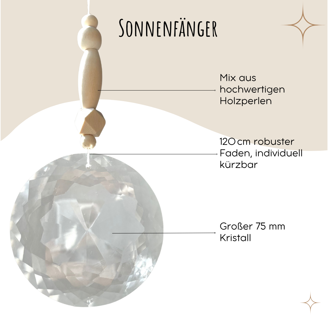Sonnenfänger mit 75 mm Kristall und verschiedenen Holzperlen