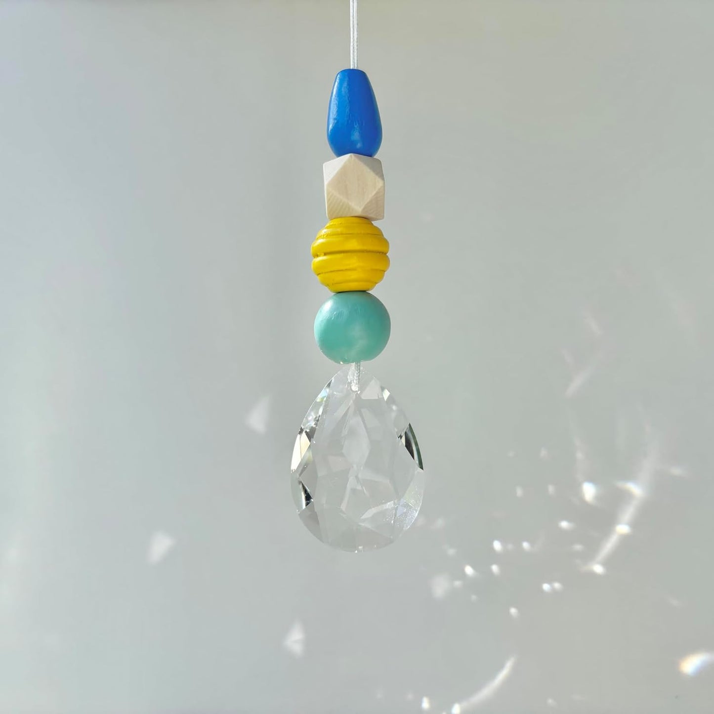 Sonnenfänger DIY Set – 10x Bastelset mit Kristallen, Perlen & Faden - Bunt