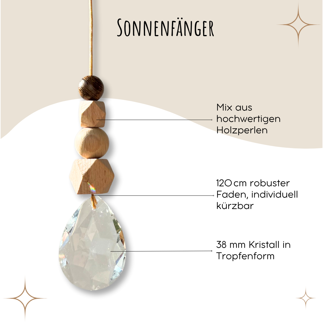 Sonnenfänger mit 38 mm Kristall-Tropfen und verschiedenen Holzperlen