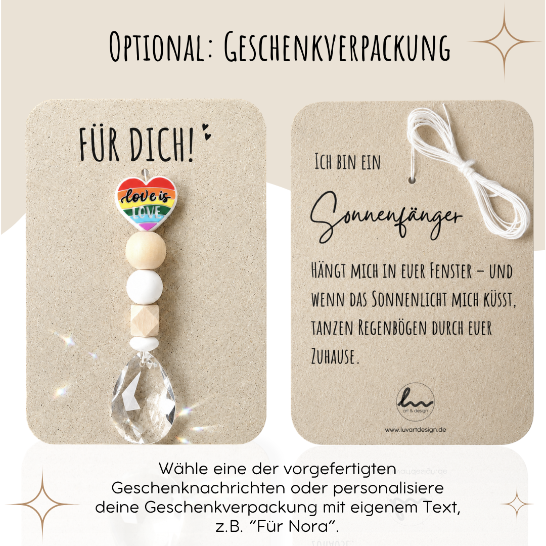 Sonnenfänger mit 38 mm Kristall-Tropfen und Love is Love Perle