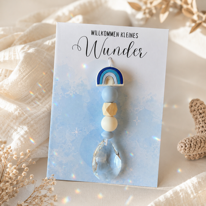 Karte zur Geburt/Taufe mit Sonnenfänger - Baby Blau Regenbogen Geburtsgeschenk Taufgeschenk