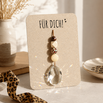 Sonnenfänger mit 38 mm Kristall-Tropfen und Leo-Perle