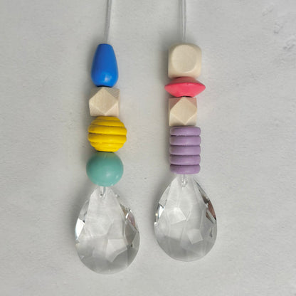 Sonnenfänger DIY Set – 10x Bastelset mit Kristallen, Perlen & Faden - Bunt