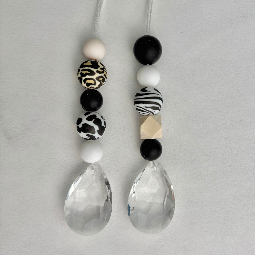 Sonnenfänger DIY Set – 10x Bastelset mit Kristallen, Perlen & Faden - Safari